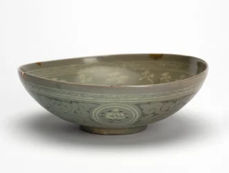 Ciotola con gru e nuvole, c.1150-1200