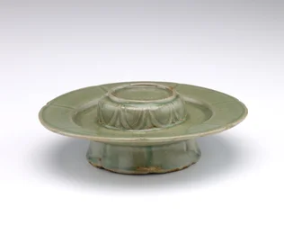 Supporto per tazza, XII-metà del XIII secolo