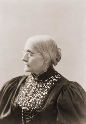 Profilo di Susan B. Anthony verso la fine della sua vita, 1890-1906 circa (stampa all