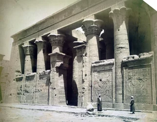 Facciata del tempio, Edfu, Egitto, XIX secolo
