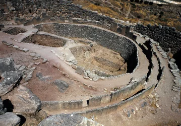 Veduta aerea del primo cerchio di tombe (cimitero reale) scoperto dall
