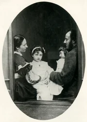 Effie Gray, John Everett Millais, e le loro figlie Effie e Mary, 21 luglio 1865, 1948
