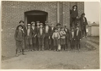 [Ora di Mezzogiorno, King Mfg. Co., Augusta, Georgia].