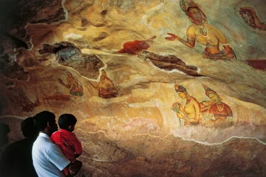 Sri Lanka, Sigiriya, affreschi raffiguranti giovani donne