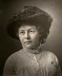 Adela Measor, attrice irlandese, 1882