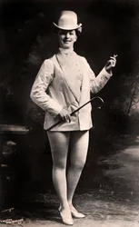 Lily Iris, attrice