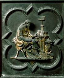 Porta Nord (detta Porta della Croce, a Nord), dettaglio esterno: San Luca evangelista. Scultura in bronzo realizzata da Lorenzo Ghiberti (1378-1455)