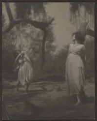 [Ballerine in giardino]