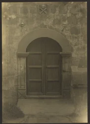 [Doppia porta]