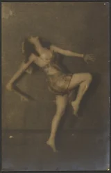 [Danzatrice con pugnale]