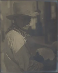 [Ritratto di un uomo in abiti da cowboy]