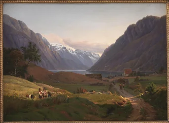 Veduta di Odda al Sør Fjord in Hardanger, Norvegia. Luce del mattino