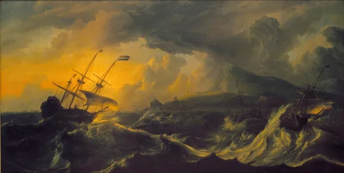 Tempesta su una costa montuosa