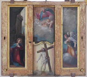 Annunciazione, Dio Padre in gloria e il prezioso sangue di Cristo