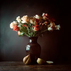 Rose malinconiche e pere