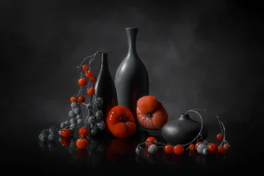 Natura morta di pomodori malinconica