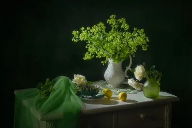 Natura morta verde primaverile