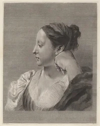 Giovane donna di profilo