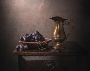 Uva classica e brocca