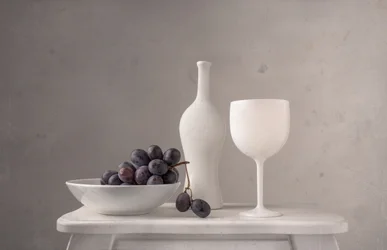 Uva e vino in stile minimalista