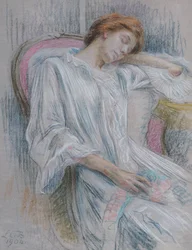 Giovane donna addormentata su una sedia