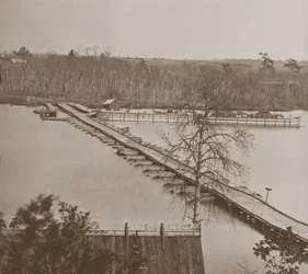 Ponte di barche federale sull