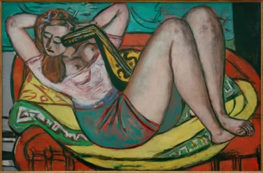 Donna con mandolino in giallo e rosso