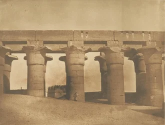 Grande Colonnade del Palazzo di Amenofi III, a Luxor, Tebe, 1849-50