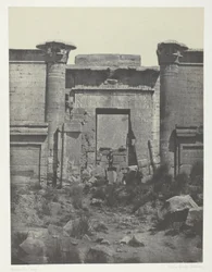 Médinet-Habou, Propilei del Thoutmoseum; Tebe