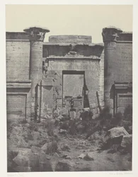 Médinet-Habou, Propilei del Thoutmoseum; Tebe