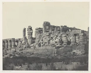 Palazzo di Karnak, sala ipostila, ripresa dall