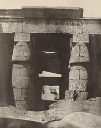 Tebe: Karnak, Portico del Tempio di Khons, 1850