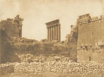 Veduta generale delle rovine di Baalbek, presa a est, settembre 1850