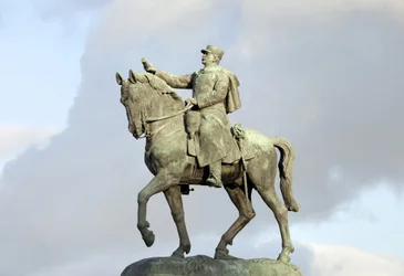 Statua equestre di Joseph Joffre (1852-1931), militare, maresciallo di Francia, comandante francese nella battaglia della Marna durante la Prima guerra mondiale, scultura in bronzo di Maxime Real del Sarte (1888-1954),