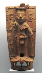 Bruciatore di incenso a forma del dio del mais su una tartaruga, Penisola dello Yucatan settentrionale, periodo postclassico, 900-1000 d.C.