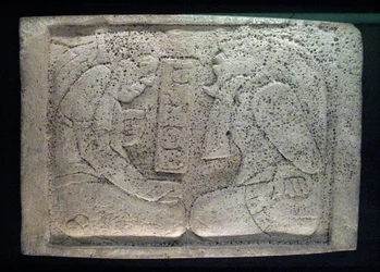 Architrave con due prigionieri, area di Yaxchilan, periodo classico tardo, 600-900 d.C.