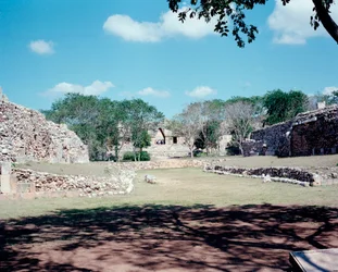 Civiltà precolombiana: vista del sito di Uxmal, antica capitale Maya, stile Puuc. Yucatan settentrionale 600-900 d.C. Messico