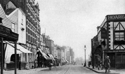 The High Street, Highgate Village, Londra, 1926-1927