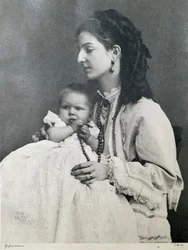 La regina Margherita di Savoia con il figlio Vittorio Emanuele