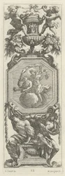 Pannello ornamentale sormontato da due putti e un vaso