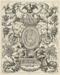 Pannello ornamentale sormontato da un
