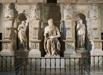 Italia, Roma, Basilica di San Pietro, Rachele, Mosè e Lia, dettaglio dalla tomba di Giulio II, circa 1515, di Michelangelo (1475-1564)