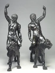 Baccanti nude che cavalcano pantere