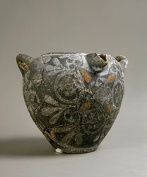 Arte greca: vaso ceramico in stile Camares (da Cnosso)