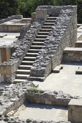 Parte orientale del palazzo del re Minosse a Cnosso tra il megaron della regina e il cortile centrale. Creta. 1600-1450 a.C.