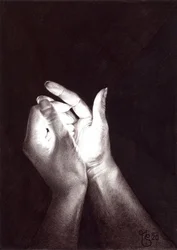 Mani che reggono la luce