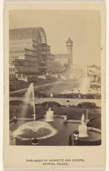 [Vista esterna del Crystal Palace e del parco].