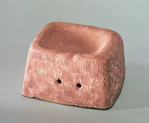 Supporto per vaso usato come bruciatore di profumi, Cultura Chasseen, 3000-2500 a.C.