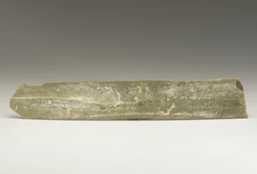 Coltello da raccolta (hu), cultura Qijia, c.2500-2000 a.C.