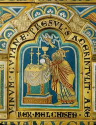 Il re sacerdote di Salem, Melchisedec, sacrifica pane e vino... (smalto su rame dorato)